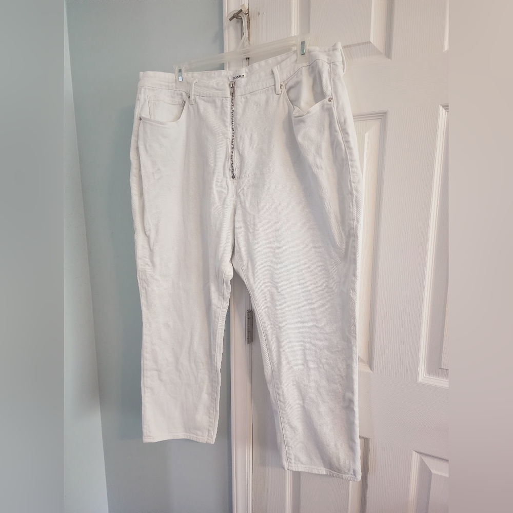 Good American/Good Vintage white jeans